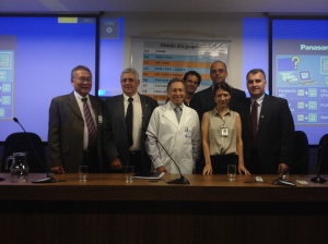 Banca e orientadores (esq para dir) com os Drs Edson, Sandro, Jose Renan, Daniel, Paulo, Vivian e Gustavo